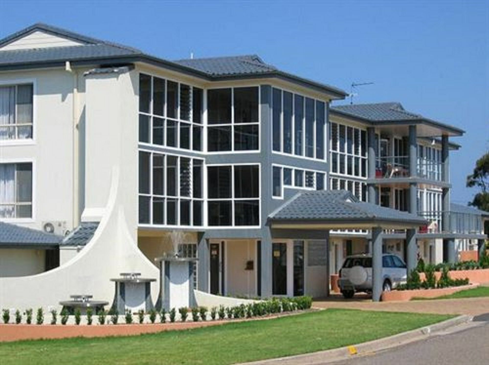 Amooran Oceanside Apartments And Motel Narooma Exterior foto